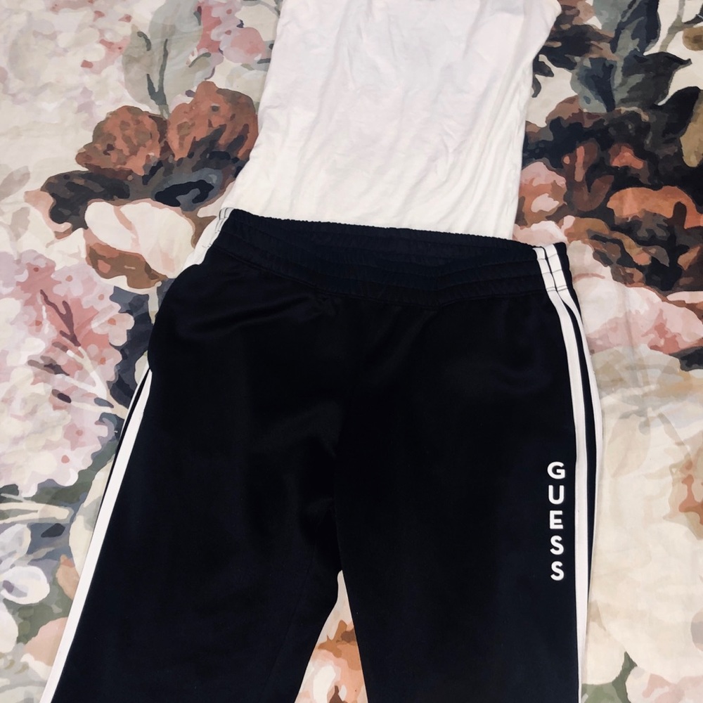 Guess Pants